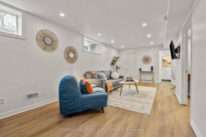 Photo 24 at 18 Irish Rose Crescent, Nepean (Longfields), Ottawa