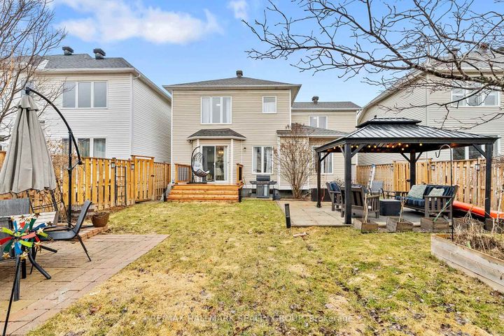 Photo 31 at 18 Irish Rose Crescent, Nepean (Longfields), Ottawa