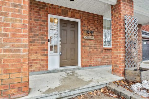 Photo 2 at 18 Irish Rose Crescent, Nepean (Longfields), Ottawa