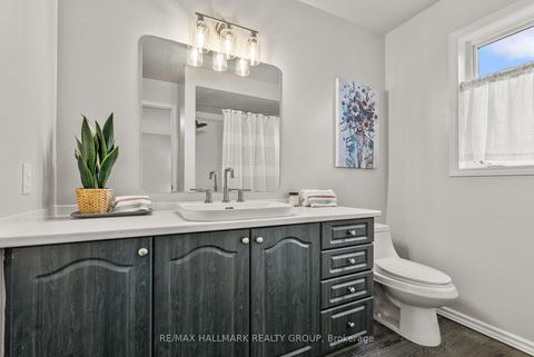 Photo 16 at 18 Irish Rose Crescent, Nepean (Longfields), Ottawa