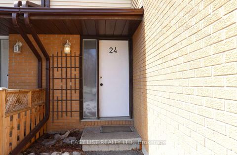 Photo 1 at 71 - 24 Baneberry Crescent, Glencairn/Hazeldean, Kanata