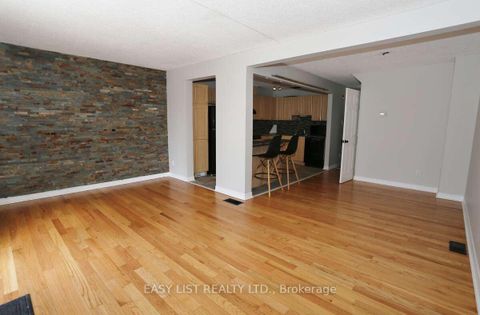 Photo 7 at 71 - 24 Baneberry Crescent, Glencairn/Hazeldean, Kanata