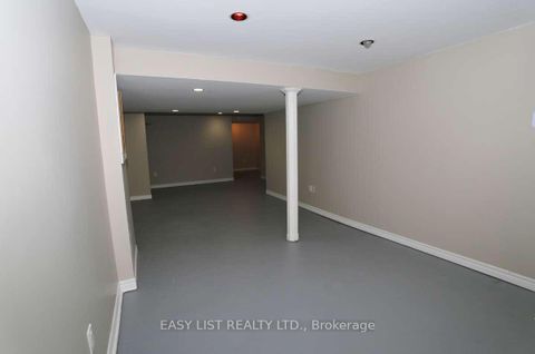 Photo 19 at 71 - 24 Baneberry Crescent, Glencairn/Hazeldean, Kanata