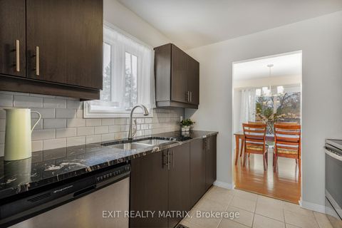 Photo 8 at 763 Clearcrest Crescent, Fallingbrook/Ridgemount, Orleans