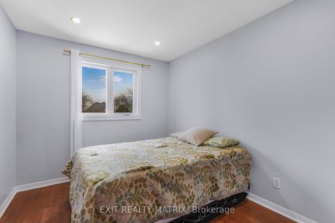 Photo 17 at 763 Clearcrest Crescent, Fallingbrook/Ridgemount, Orleans