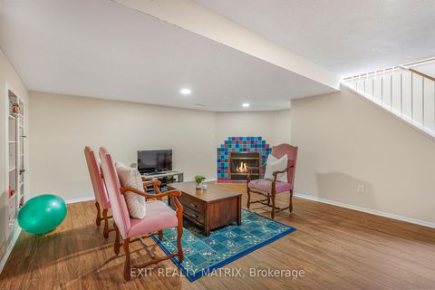 Photo 23 at 763 Clearcrest Crescent, Fallingbrook/Ridgemount, Orleans