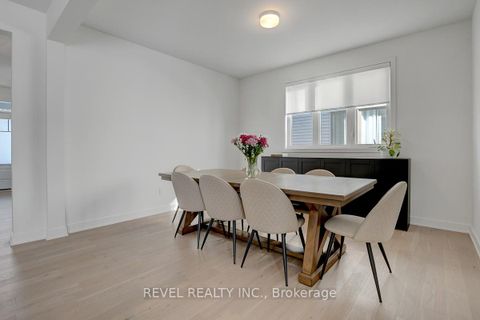 Photo 7 at 1022 Showman Street, Richmond, Stittsville