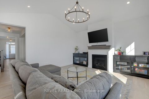 Photo 13 at 1022 Showman Street, Richmond, Stittsville