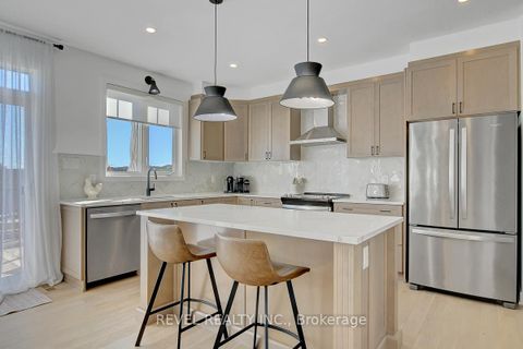 Photo 19 at 1022 Showman Street, Richmond, Stittsville