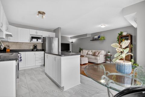 Photo 16 at 353 Brigitta Street, Emerald Meadows/Trailwest, Kanata