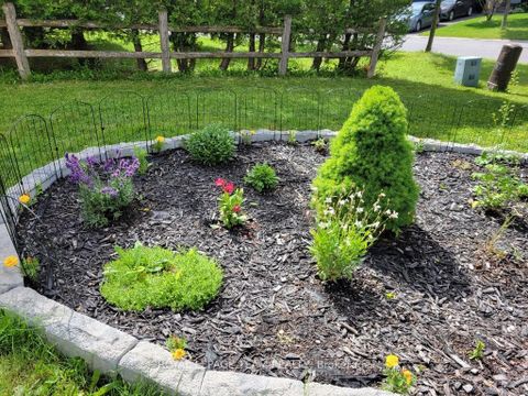 Photo 39 at 353 Brigitta Street, Emerald Meadows/Trailwest, Kanata