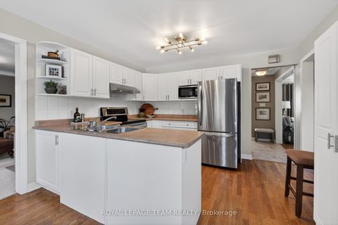 Photo 13 at 13 Granite Ridge Drive, Stittsville (Central), Stittsville