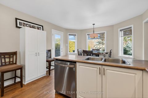 Photo 16 at 13 Granite Ridge Drive, Stittsville (Central), Stittsville