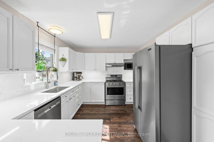 Photo 8 at 16 Mayford Avenue, Nepean (Barrhaven East), Ottawa