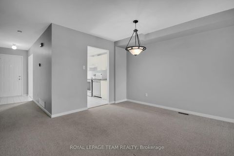 Photo 5 at 89 Thornbury Crescent, Nepean (Centrepointe), Ottawa