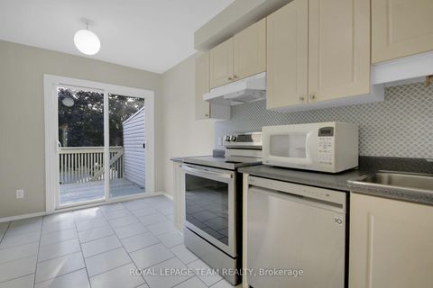 Photo 10 at 89 Thornbury Crescent, Nepean (Centrepointe), Ottawa