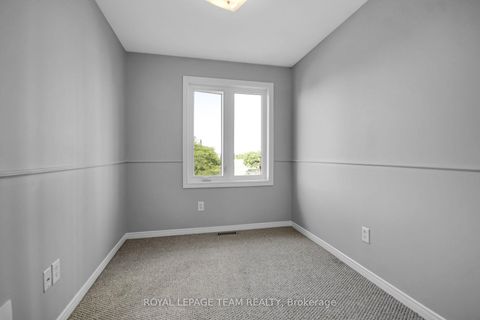 Photo 20 at 89 Thornbury Crescent, Nepean (Centrepointe), Ottawa