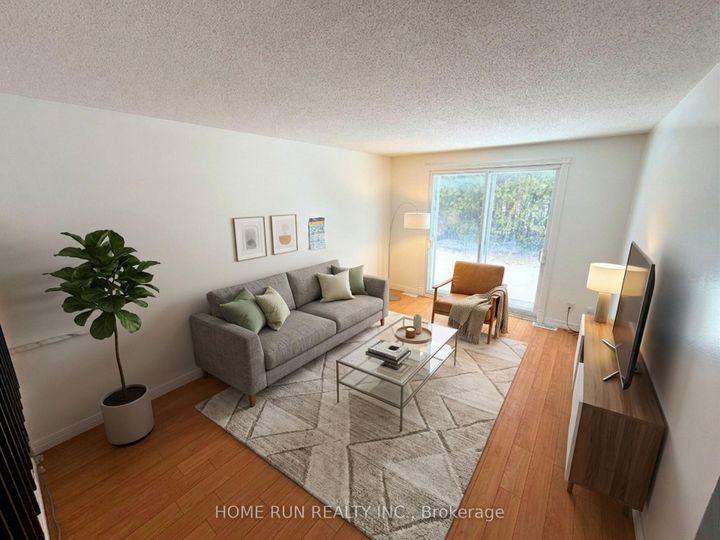 Photo 8 at 166 WITHROW Avenue, Nepean (Meadowlands/St. Claire Gardens), Ottawa