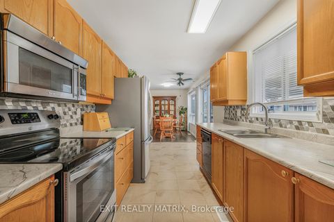 Photo 13 at 6454 Waterbury Lane, North Gower, Manotick