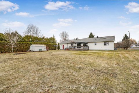 Photo 25 at 6454 Waterbury Lane, North Gower, Manotick