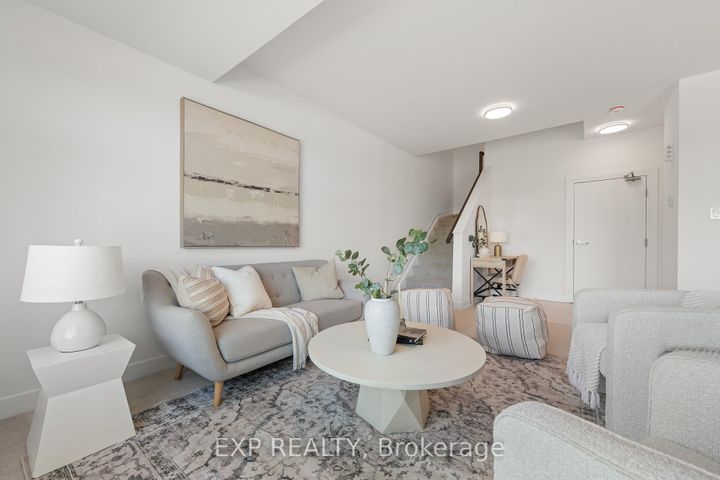 Photo 6 at 1005 Silhouette Private, Nepean (Cedargrove/Fraserdale), Ottawa