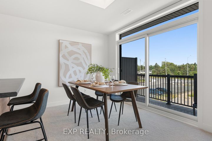 Photo 10 at 1005 Silhouette Private, Nepean (Cedargrove/Fraserdale), Ottawa