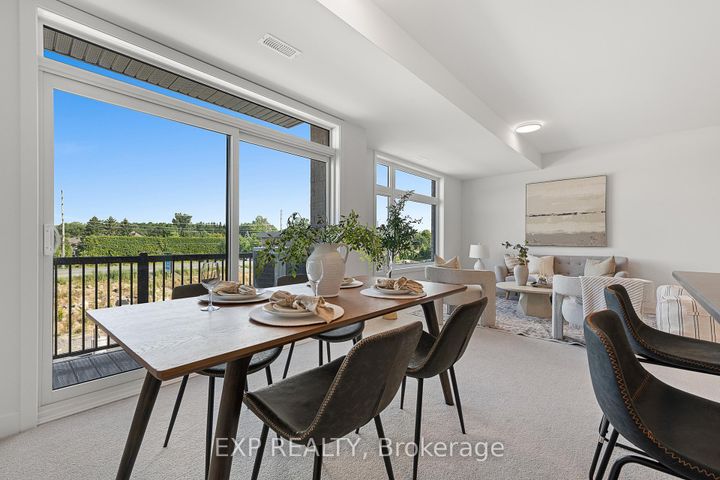 Photo 11 at 1005 Silhouette Private, Nepean (Cedargrove/Fraserdale), Ottawa