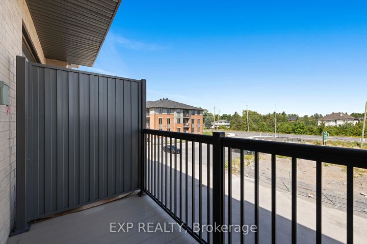 Photo 27 at 1005 Silhouette Private, Nepean (Cedargrove/Fraserdale), Ottawa