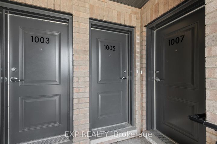 Photo 30 at 1005 Silhouette Private, Nepean (Cedargrove/Fraserdale), Ottawa