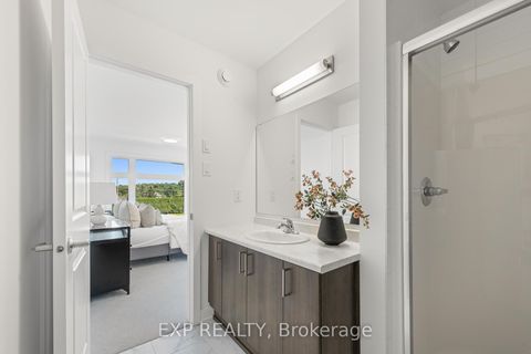 Photo 21 at 1005 Silhouette Private, Nepean (Cedargrove/Fraserdale), Ottawa