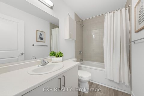 Photo 24 at 1005 Silhouette Private, Nepean (Cedargrove/Fraserdale), Ottawa