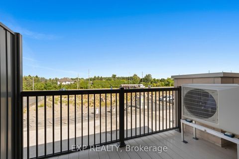 Photo 26 at 1005 Silhouette Private, Nepean (Cedargrove/Fraserdale), Ottawa