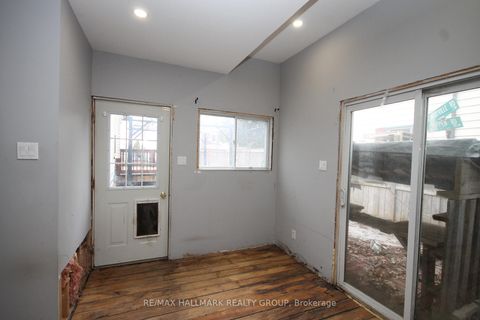 Photo 10 at 74 McGonigal Street W, Arnprior