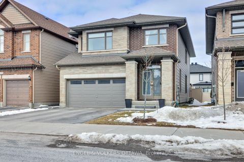 Photo 0 at 176 Balikun Heights, Emerald Meadows/Trailwest, Kanata