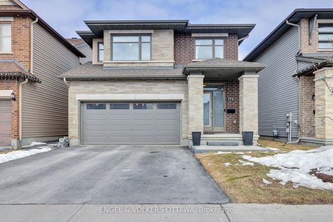 Photo 1 at 176 Balikun Heights, Emerald Meadows/Trailwest, Kanata