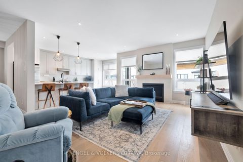 Photo 5 at 176 Balikun Heights, Emerald Meadows/Trailwest, Kanata