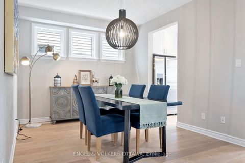 Photo 6 at 176 Balikun Heights, Emerald Meadows/Trailwest, Kanata