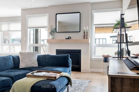 Photo 12 at 176 Balikun Heights, Emerald Meadows/Trailwest, Kanata