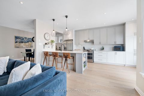 Photo 15 at 176 Balikun Heights, Emerald Meadows/Trailwest, Kanata