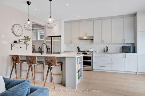 Photo 16 at 176 Balikun Heights, Emerald Meadows/Trailwest, Kanata