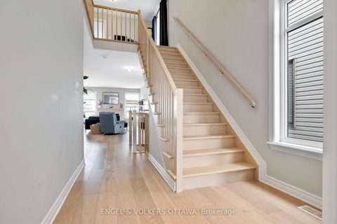 Photo 32 at 176 Balikun Heights, Emerald Meadows/Trailwest, Kanata