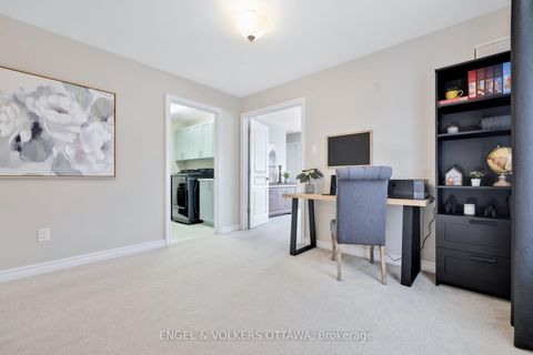 Photo 33 at 176 Balikun Heights, Emerald Meadows/Trailwest, Kanata