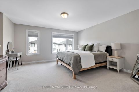 Photo 34 at 176 Balikun Heights, Emerald Meadows/Trailwest, Kanata