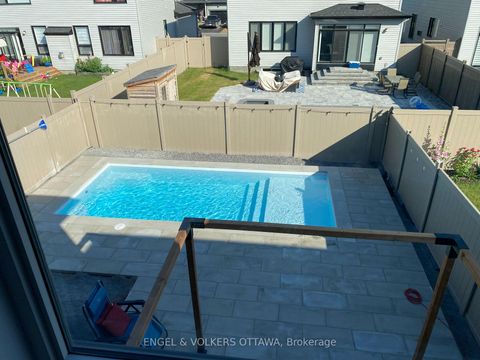 Photo 38 at 176 Balikun Heights, Emerald Meadows/Trailwest, Kanata