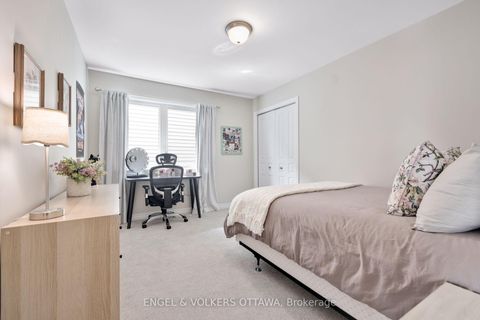 Photo 47 at 176 Balikun Heights, Emerald Meadows/Trailwest, Kanata
