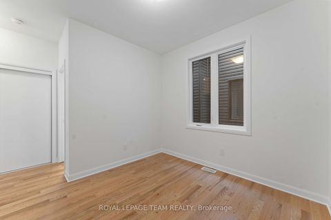 Photo 9 at 623 Idyllic Terrace, Avalon East, Orleans