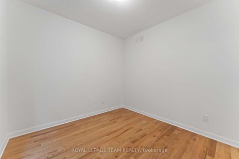 Photo 10 at 623 Idyllic Terrace, Avalon East, Orleans