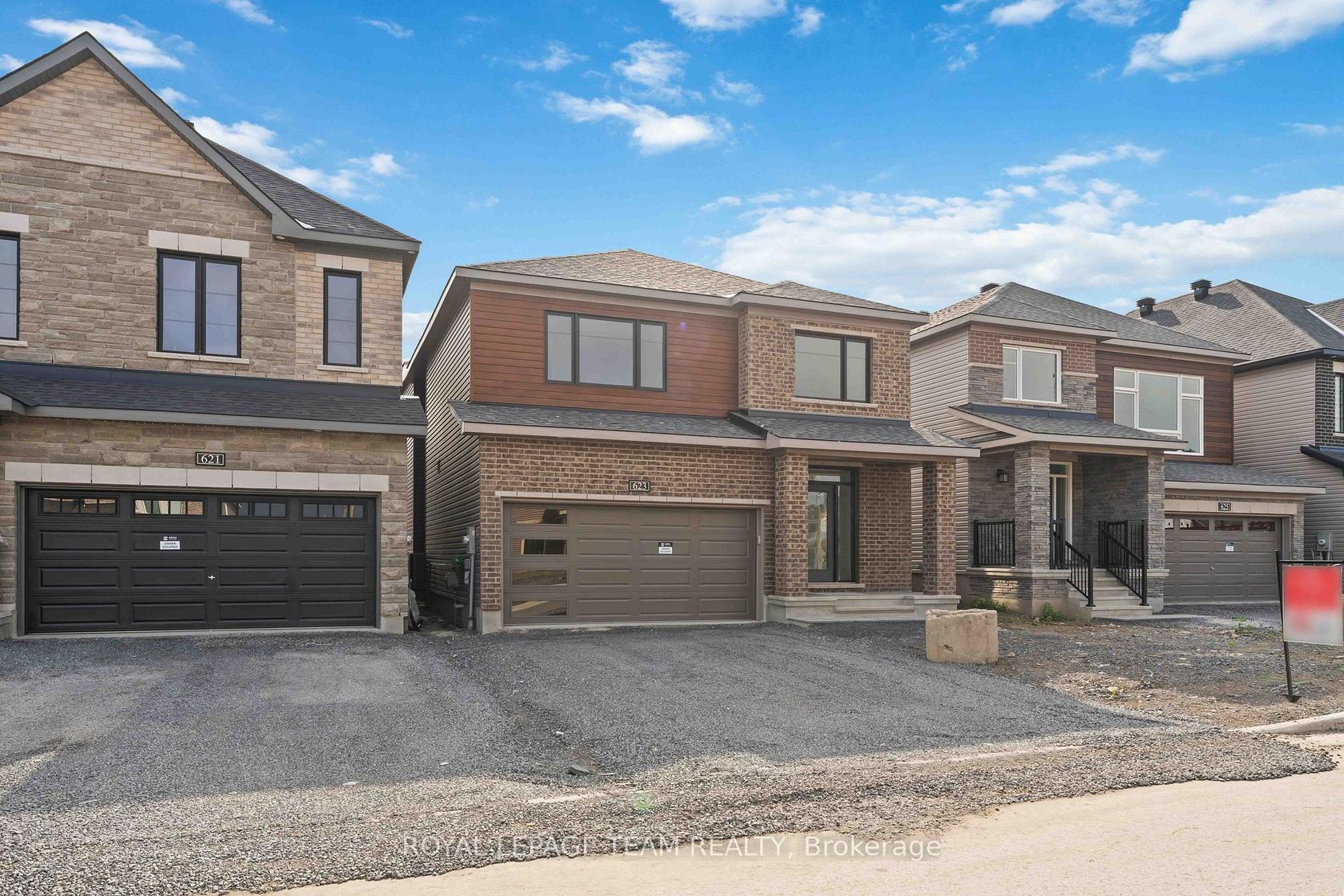 623 Idyllic Terrace, Avalon East, Orleans 2