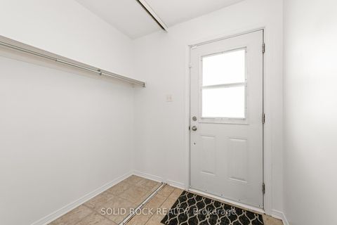 Photo 2 at 17 JOHNSTON Street, Carleton Place