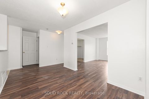 Photo 7 at 17 JOHNSTON Street, Carleton Place